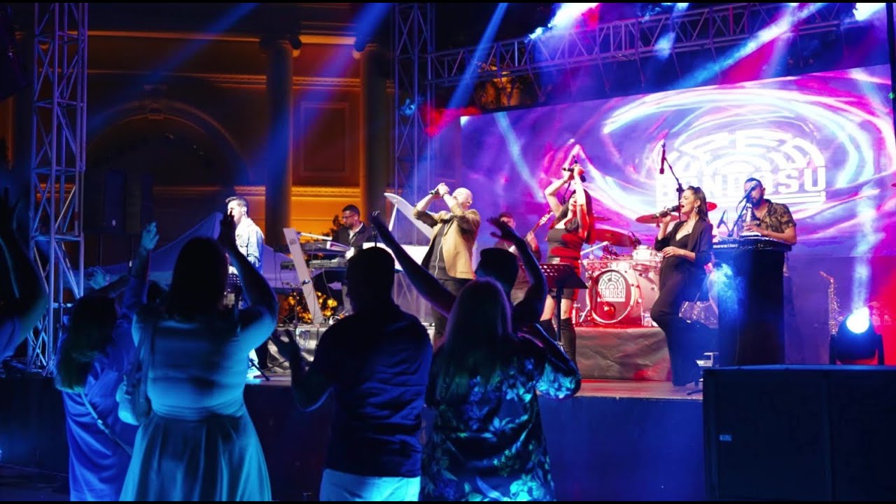 Efes Bandosu Kimlerden Oluşur?